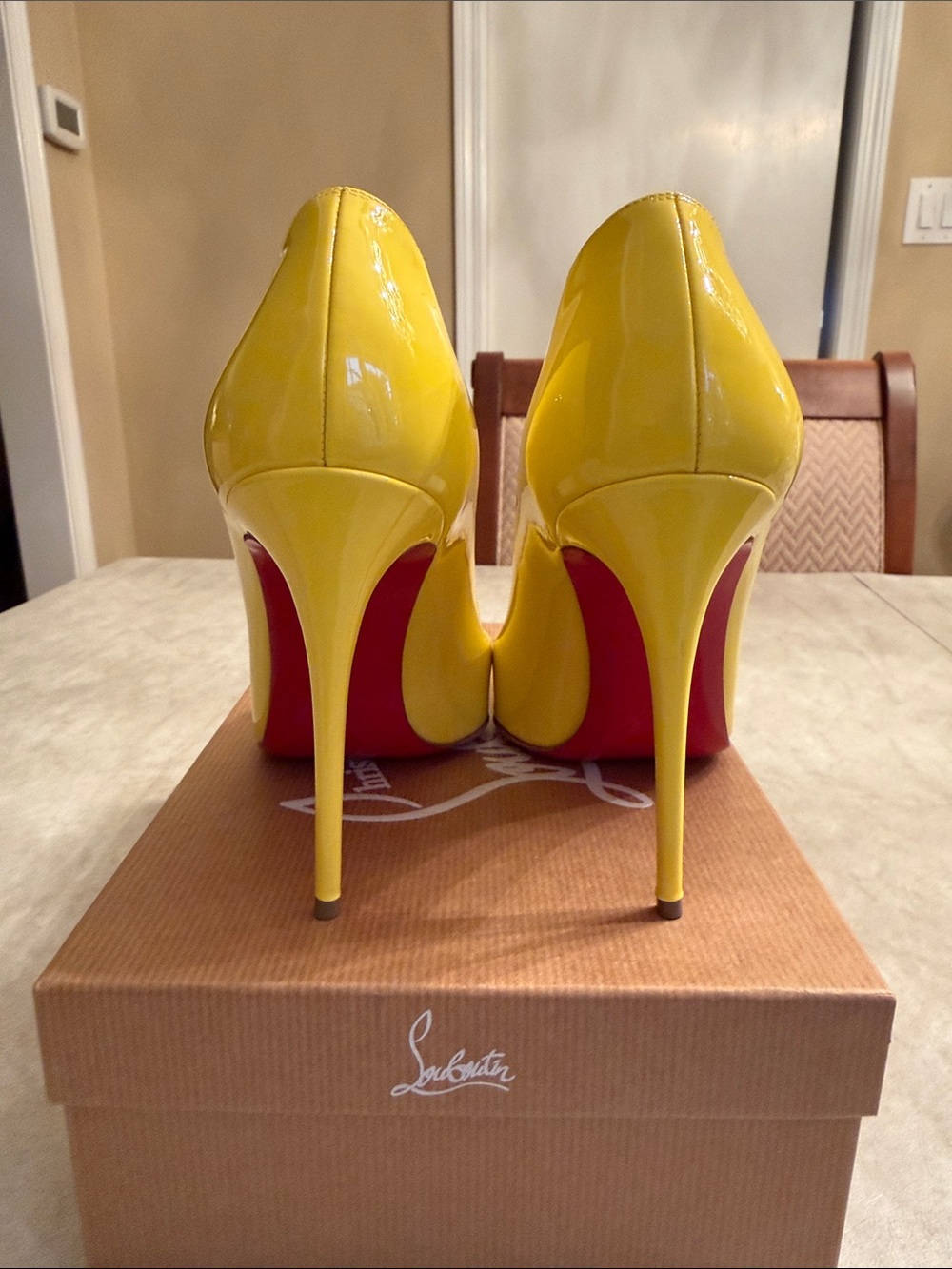 Christian Louboutin Yellow Patent Pointed-Toe Stiletto Pumps - Picture 5 of 10